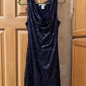 Elegant Navy Sequin Dress - used in really good condition